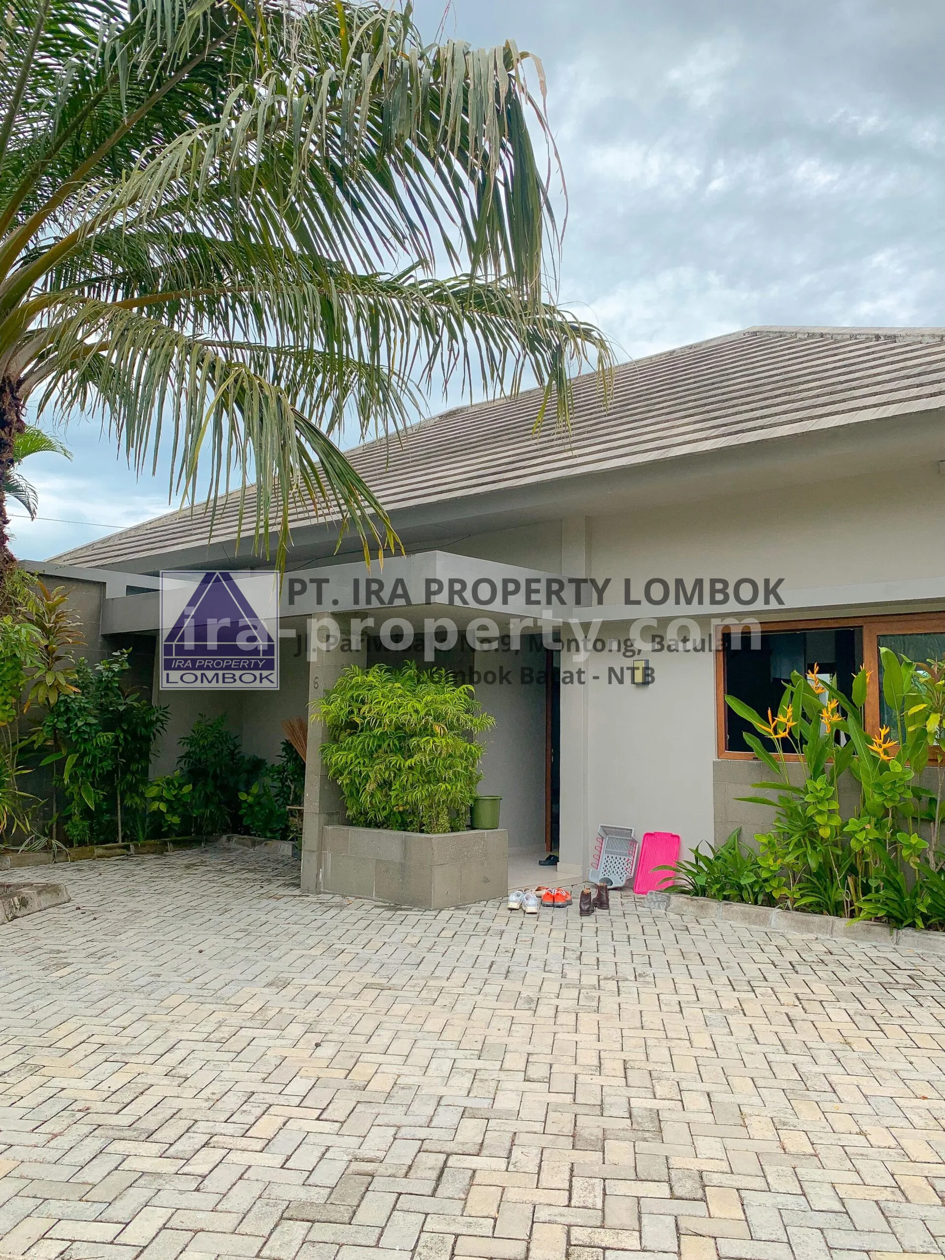 Modern New Villa – 100 Meters from Stangi Beach
