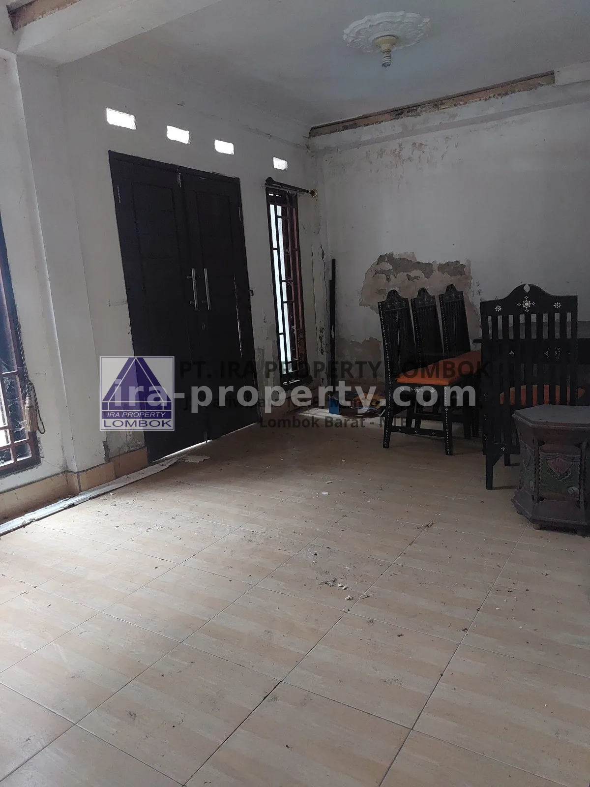 Strategic Home in Taman Baru Complex Near Mall Epicentrum, Mataram