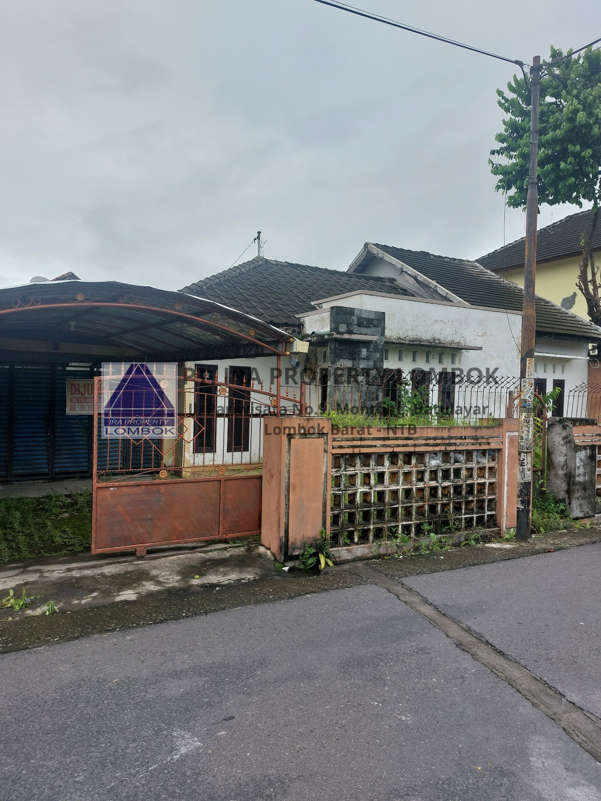 Strategic Home in Taman Baru Complex Near Mall Epicentrum, Mataram