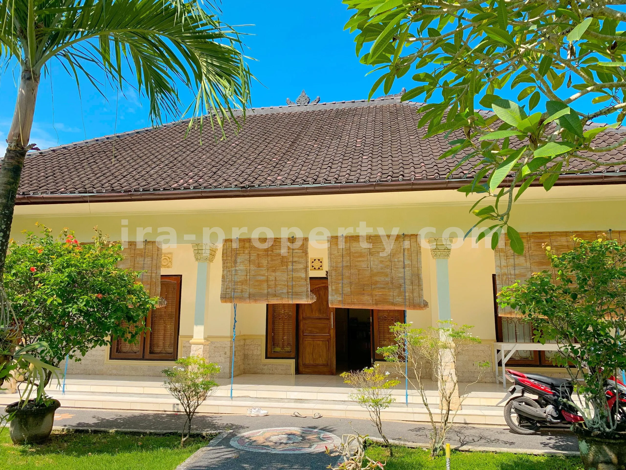 Luxury Villa for Sale in Batu Layar, Senggigi, West Lombok