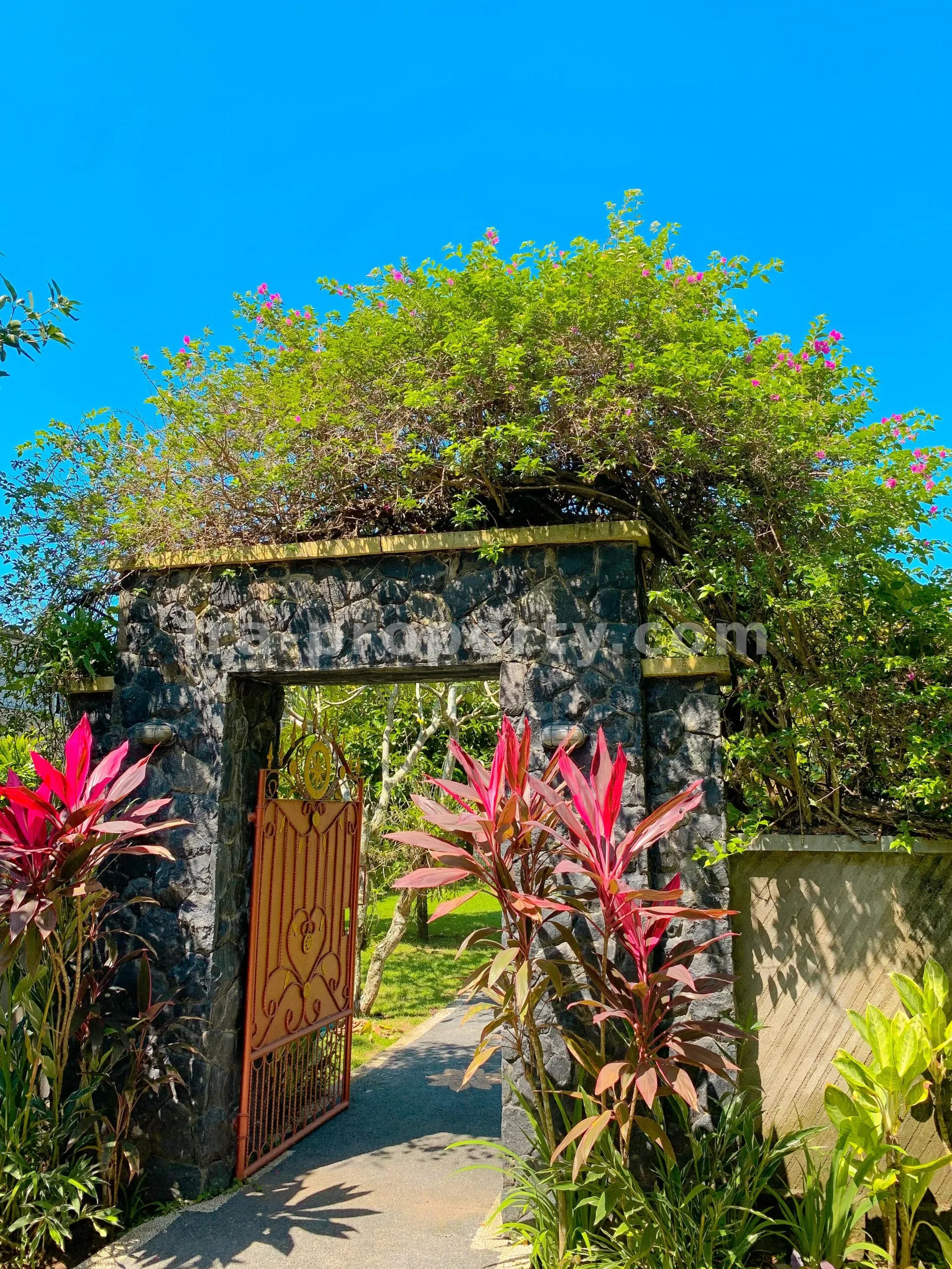 Luxury Villa for Sale in Batu Layar, Senggigi, West Lombok