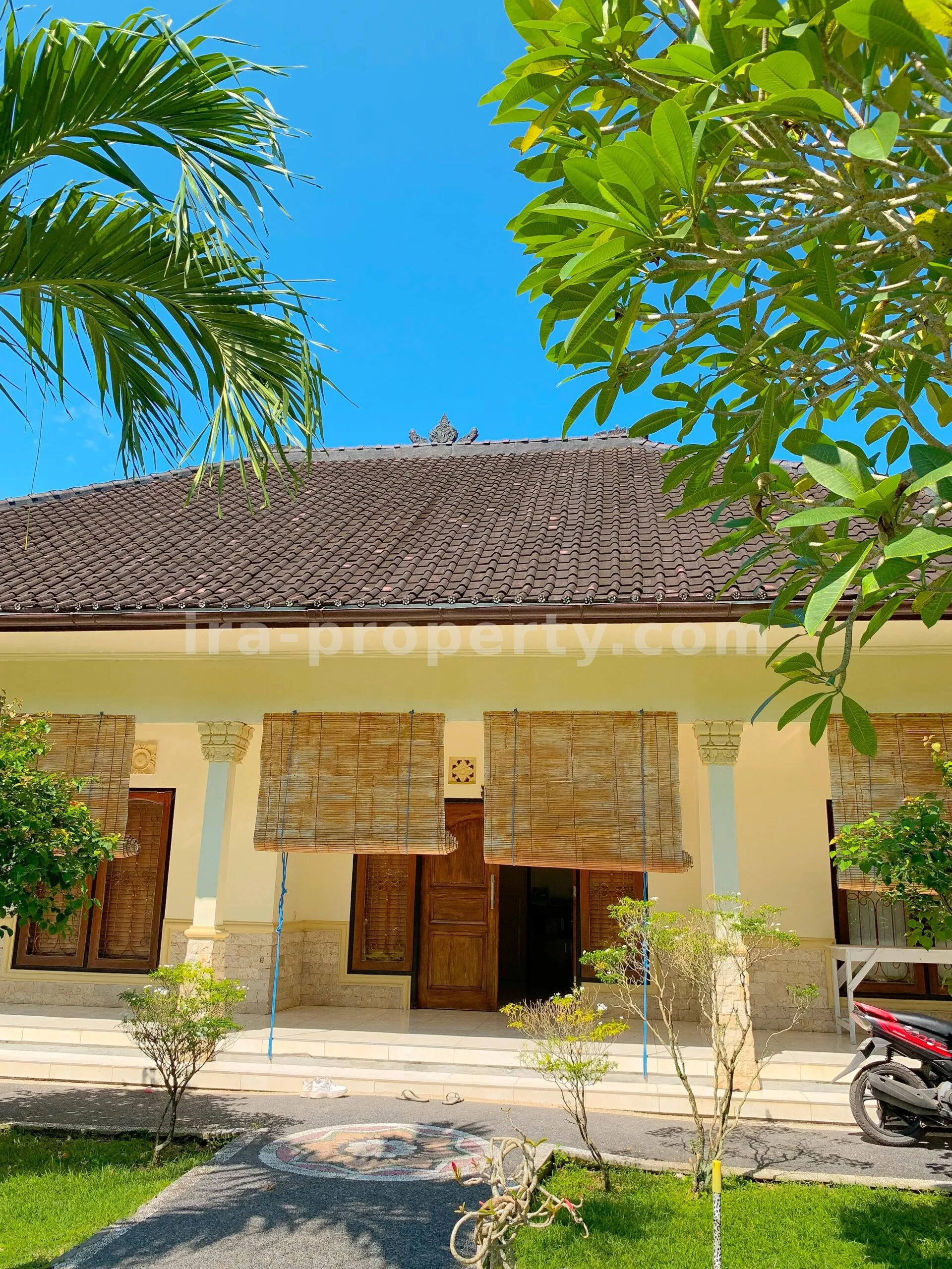 Luxury Villa for Sale in Batu Layar, Senggigi, West Lombok