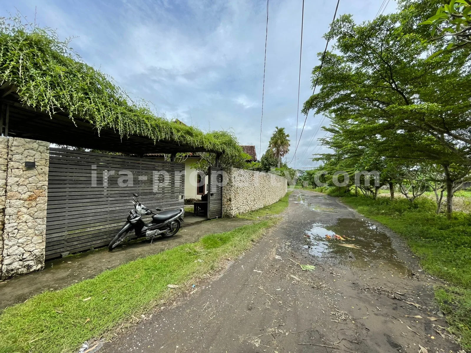 Villa for Sale in Batu Layar – Near Hotel Jayakarta, West Lombok