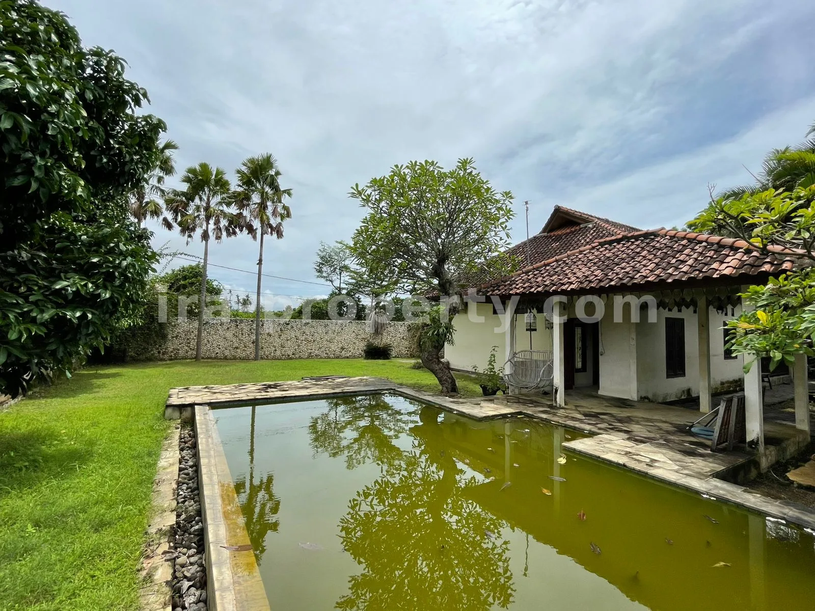 Villa for Sale in Batu Layar – Near Hotel Jayakarta, West Lombok