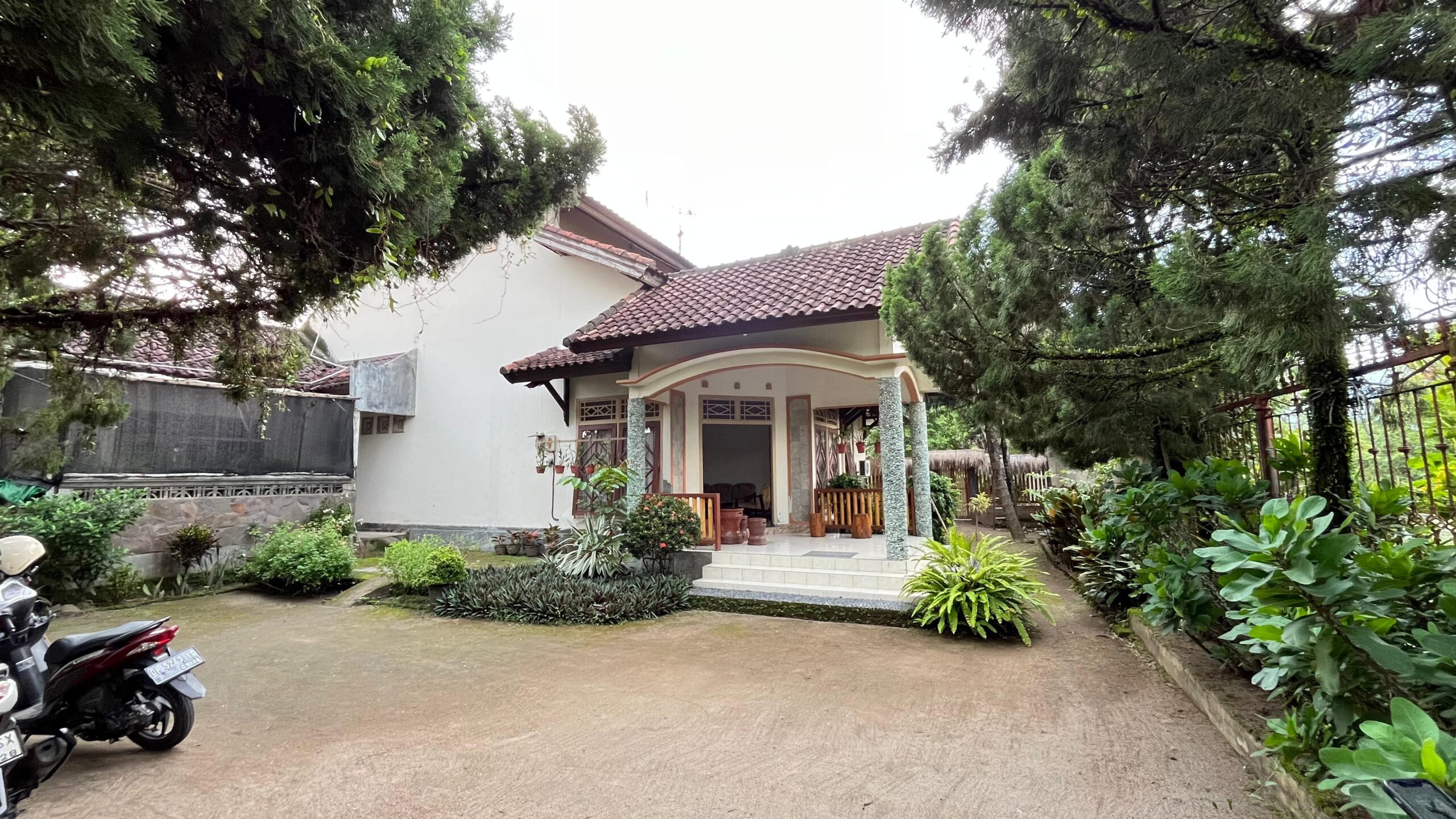 Villa Concept House for Sale in Kekeri, West Lombok