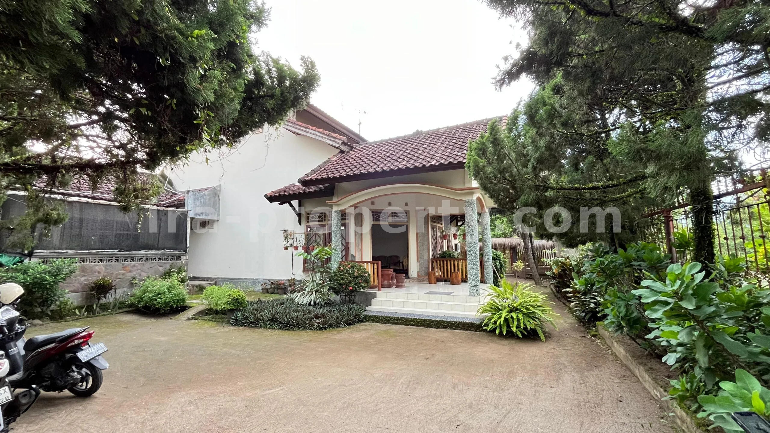 Villa Concept House for Sale in Kekeri, West Lombok