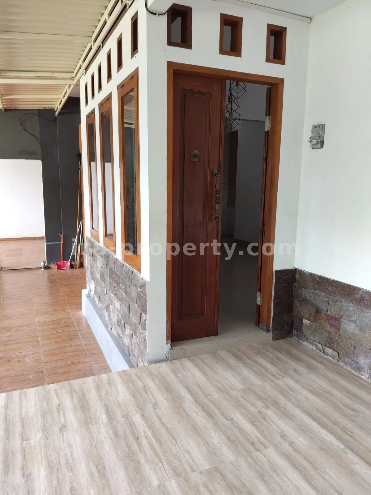 Luxurious House for Sale in Udayana Complex, Mataram City