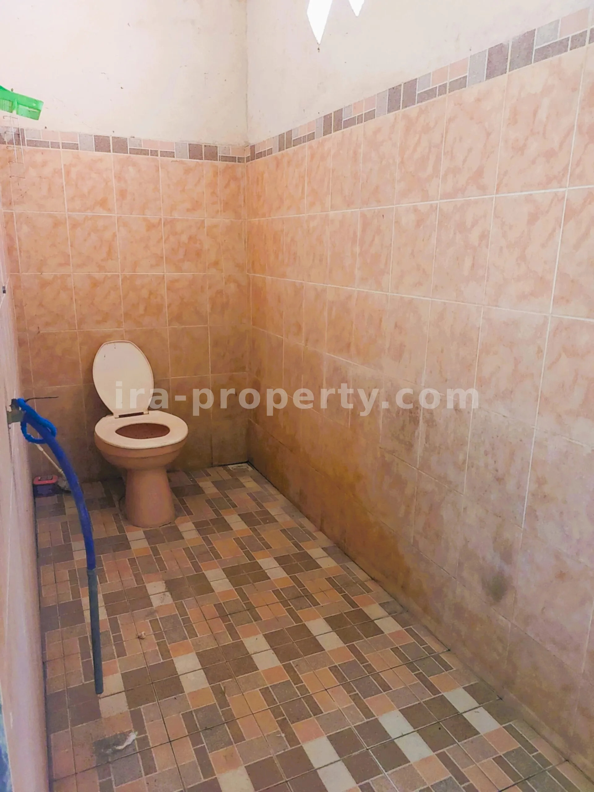 House for Sale in Ireng Jatisela, West Lombok