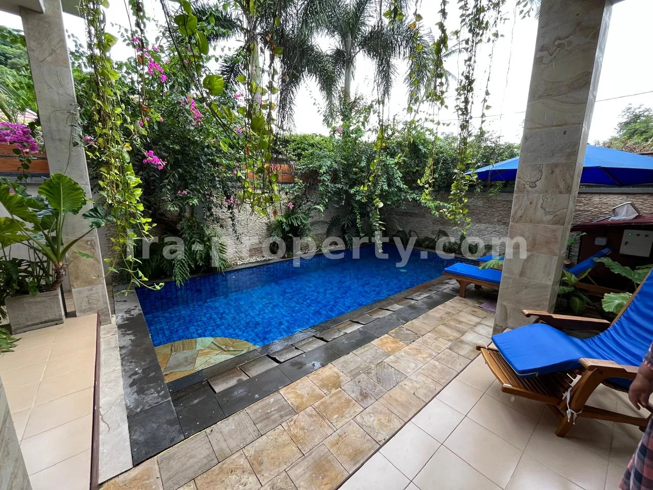 Villa for Sale in Central Senggigi, West Lombok
