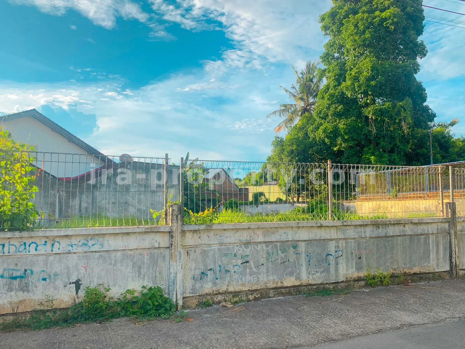 Land for Sale in Taman Baru, Mataram
