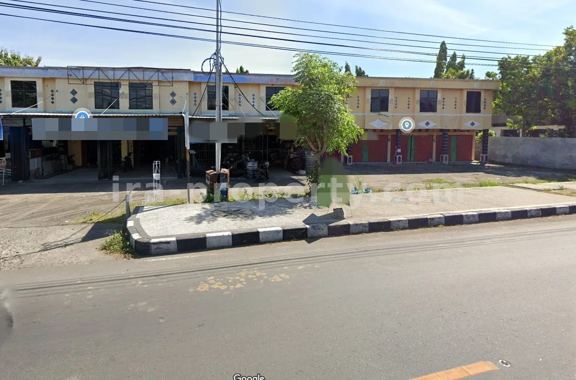 Shophouse (Ruko) in Ampenan, Mataram