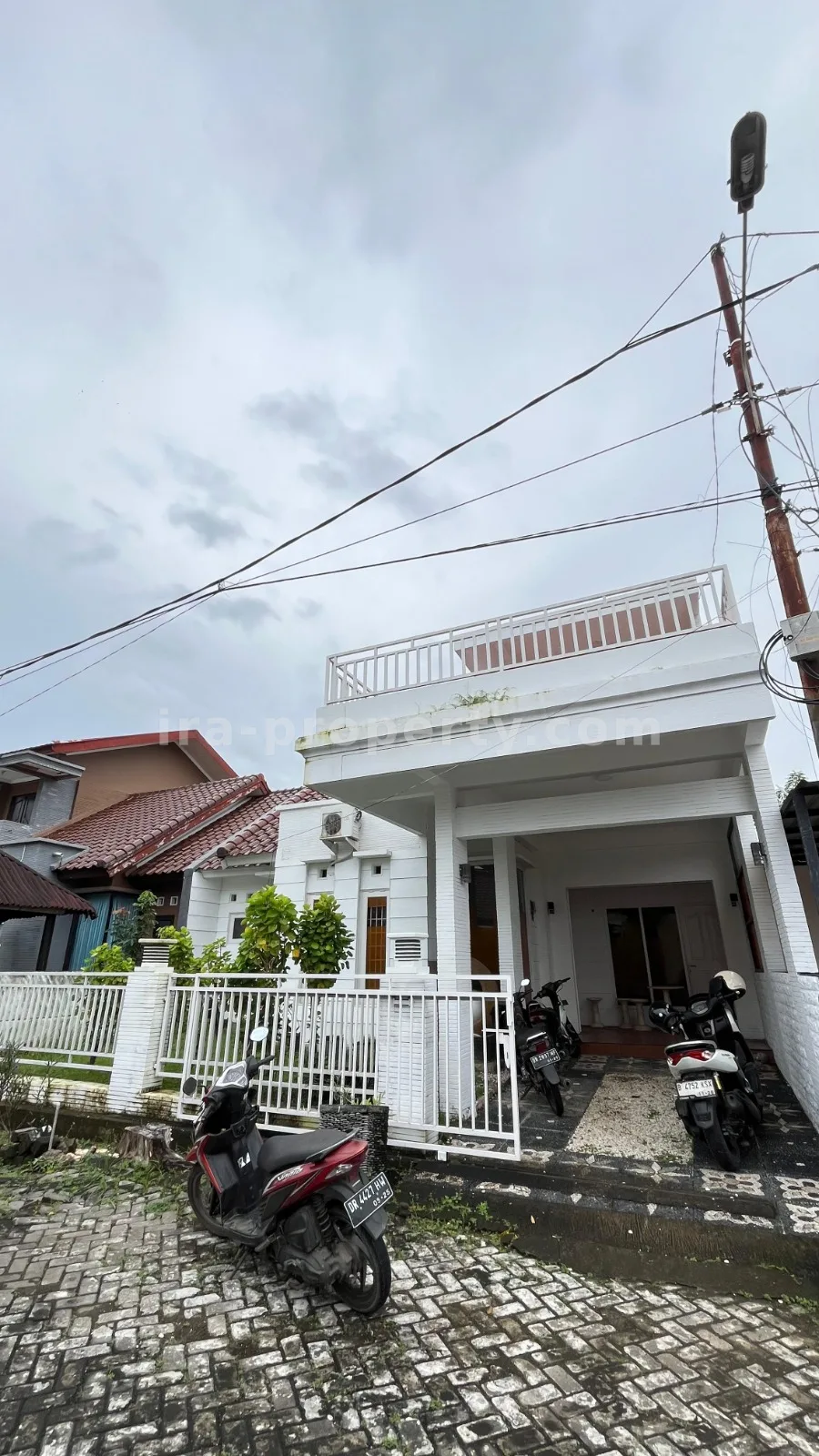 House for Sale in Meninting Complex, Batulayar