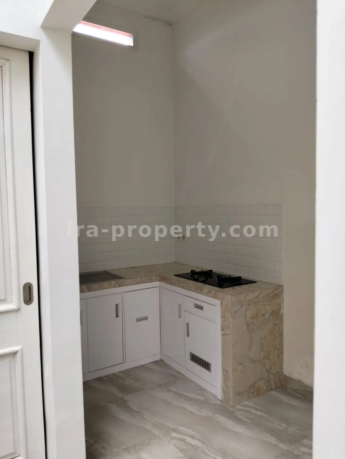 House for Sale in Griya Elen Residential Complex, Mataram