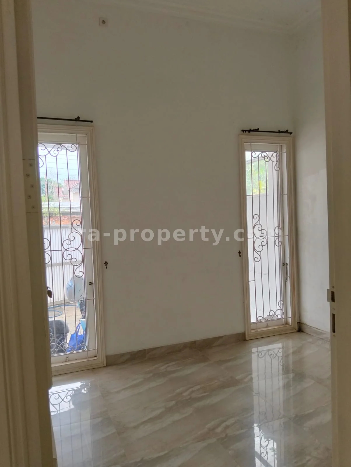 House for Sale in Griya Elen Residential Complex, Mataram
