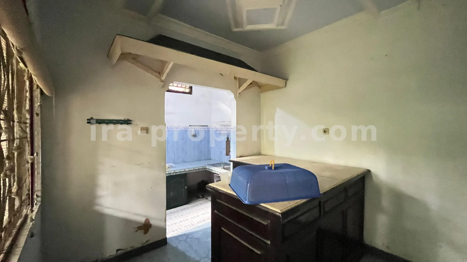 Spacious Home for Sale in Kekalik near Mataram University, Mataram