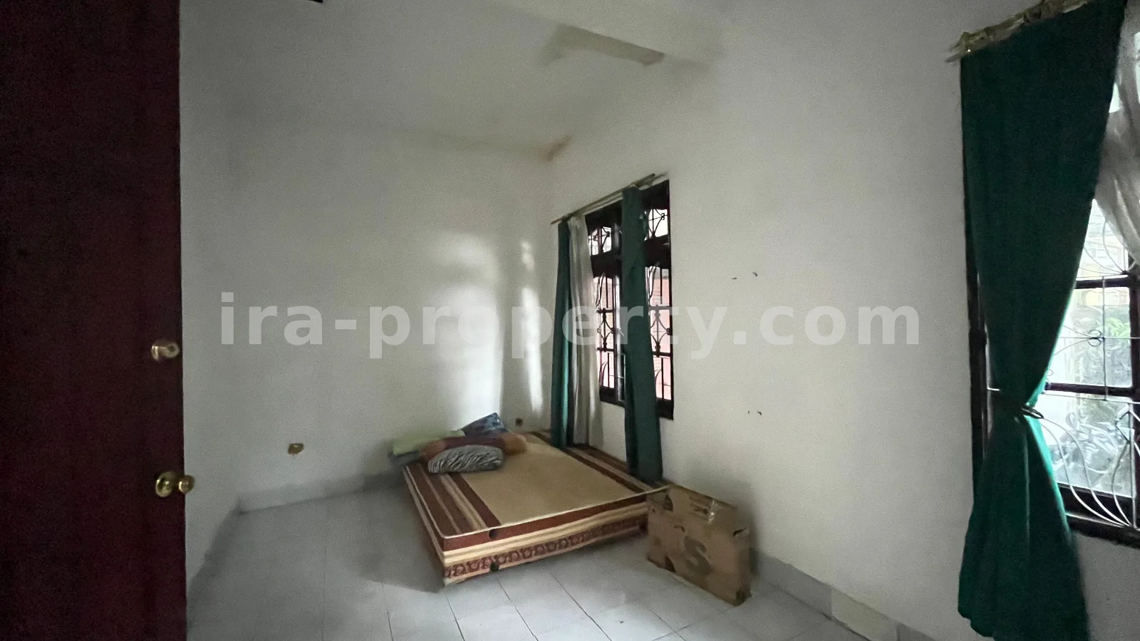 Spacious Home for Sale in Kekalik near Mataram University, Mataram