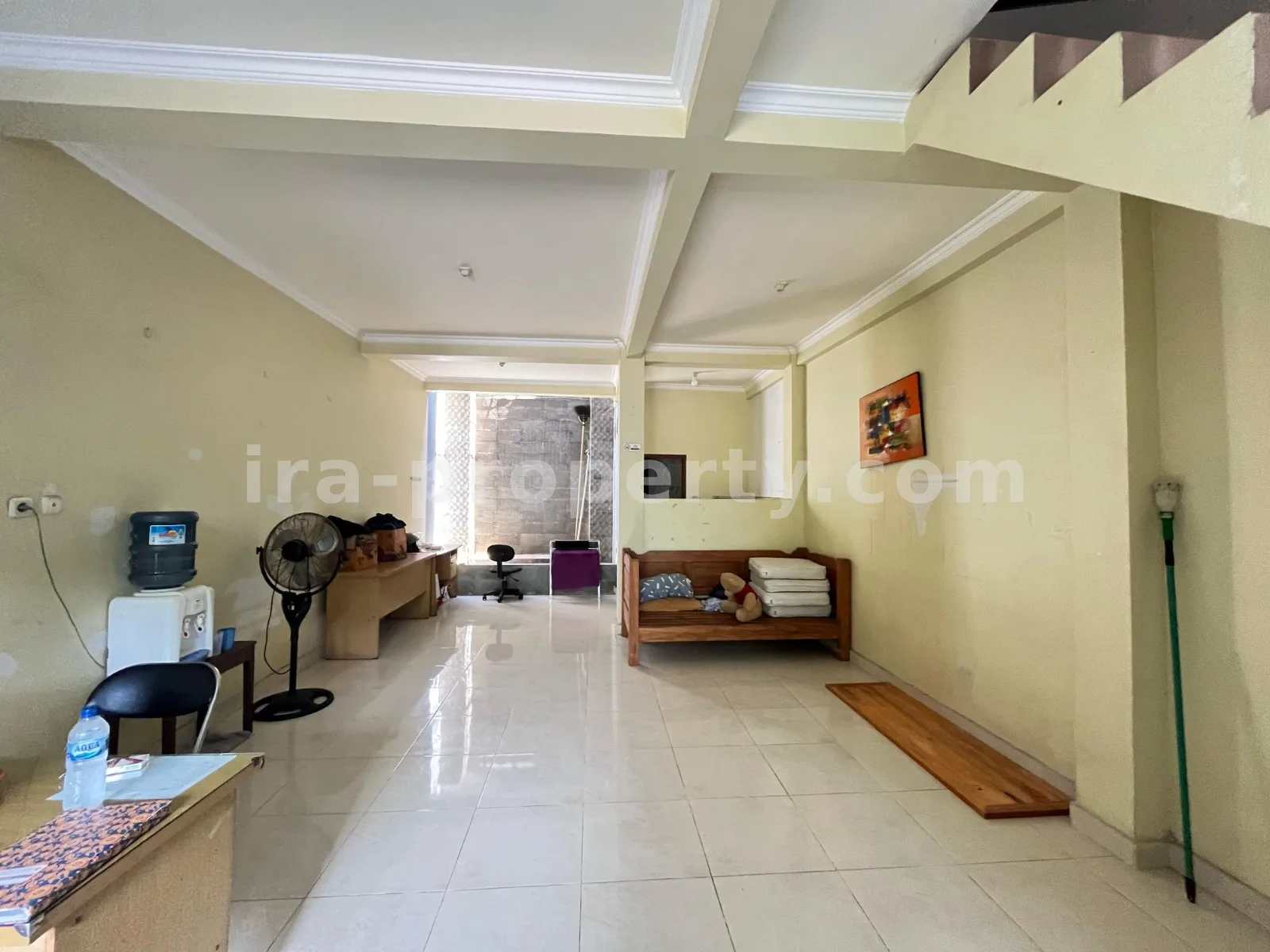 Homestay for Sale in Ampenan, Mataram – Ideal for Business
