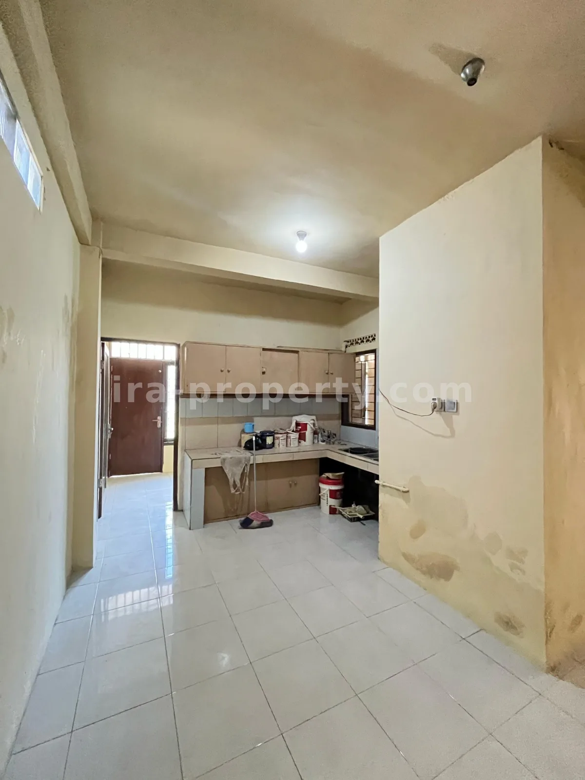 House for Sale in Jatisela Complex, West Lombok