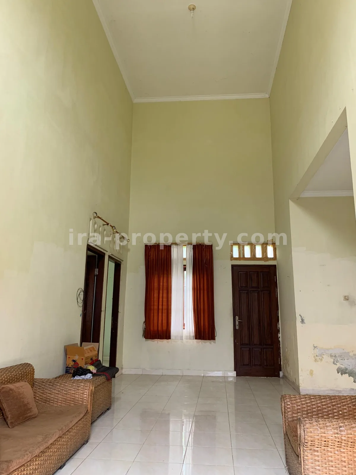 Houses for Sale in Griya Ellen Complex, Jl. Adi Sucipto, Mataram