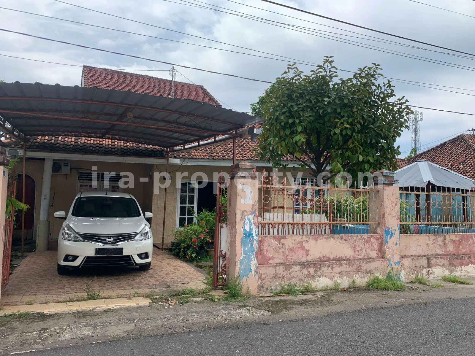 2-Story House for Sale in Seruni, Mataram