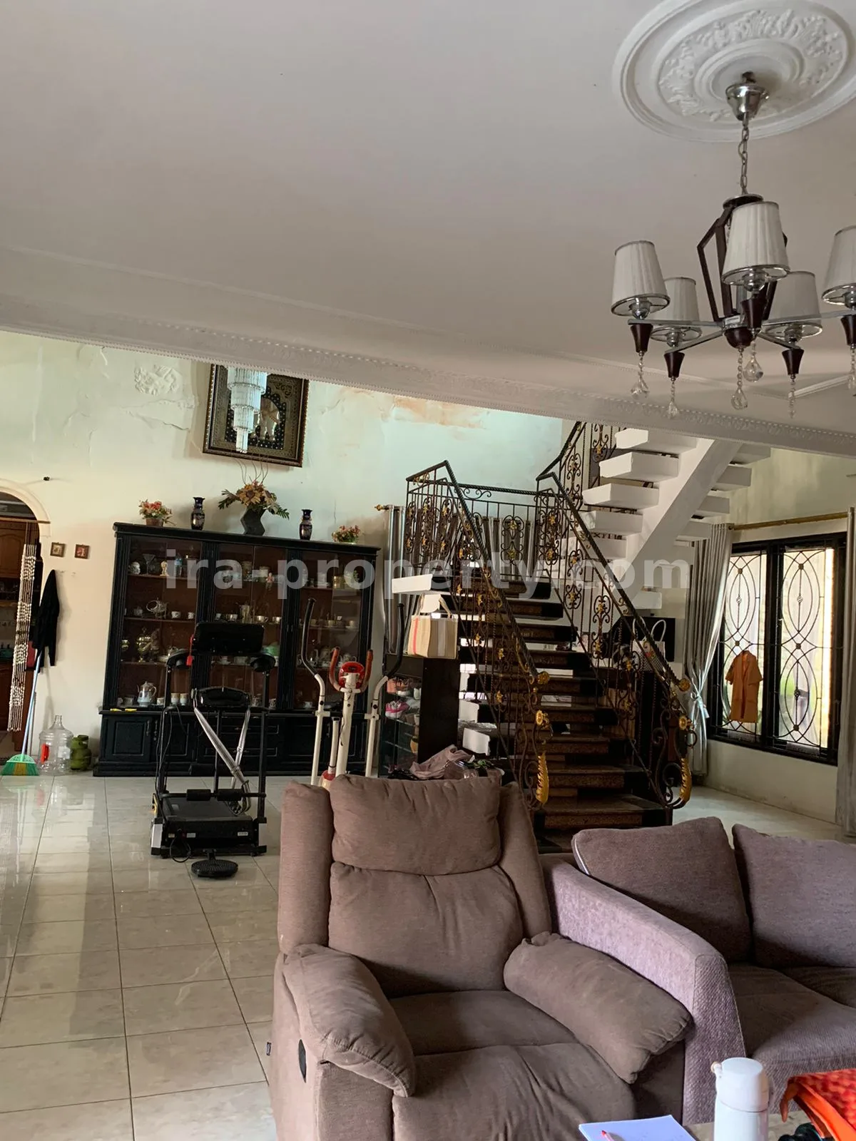 Strategic House for Sale in Majapahit, Mataram