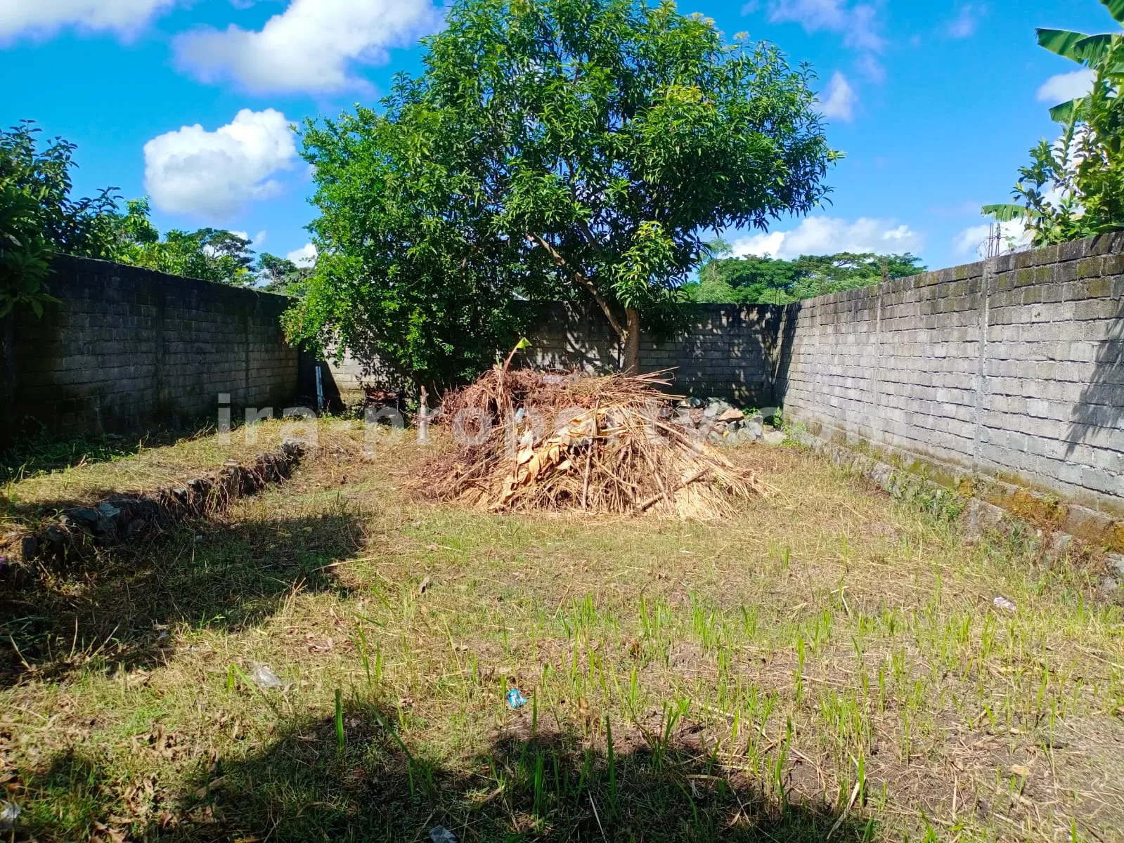 House for Sale in Pemda Gerung Complex, West Lombok