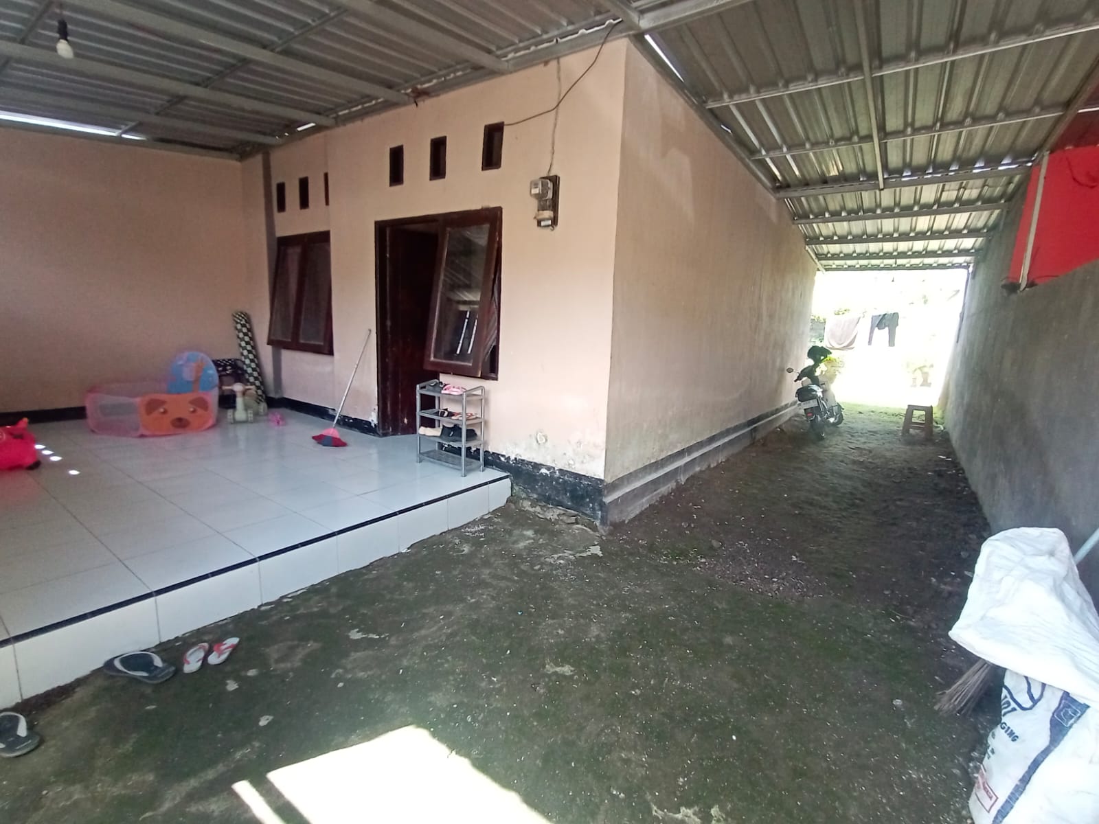 House for Sale in Pemda Gerung Complex, West Lombok