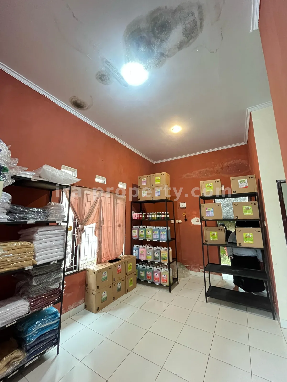 House for Sale in Kekeri Complex, West Lombok