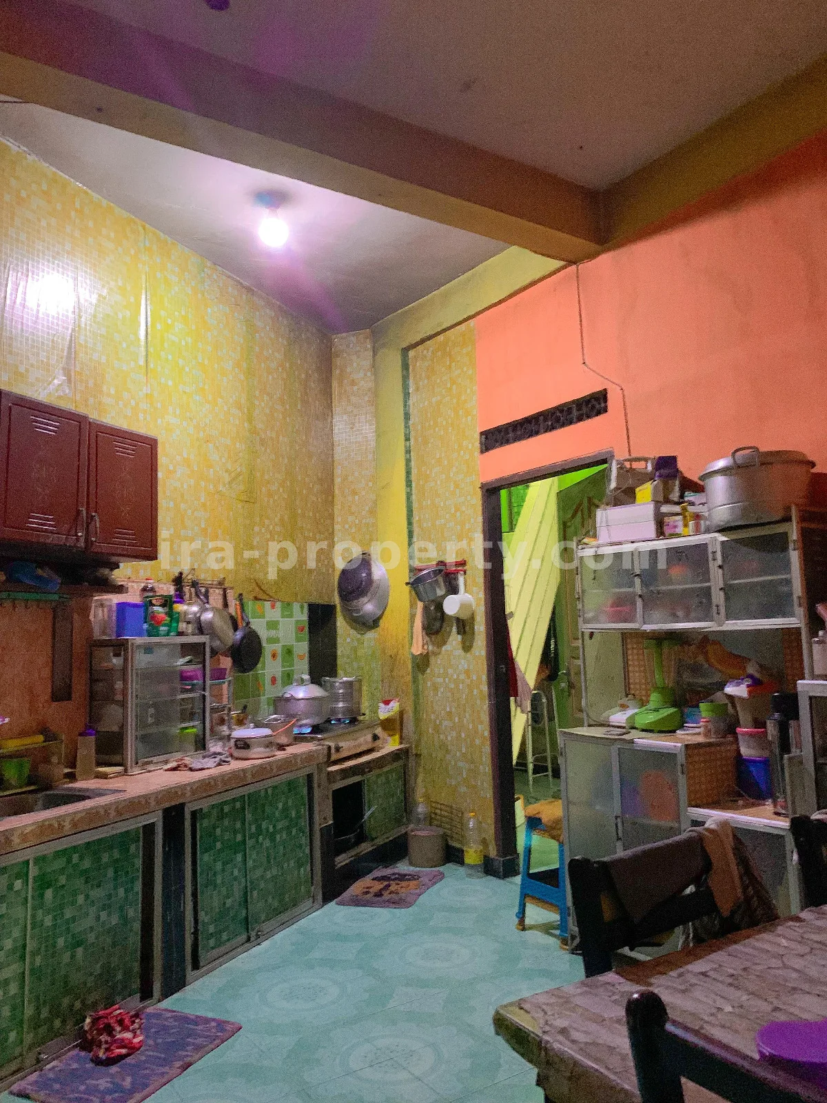 Roadside House for Sale in Mataram