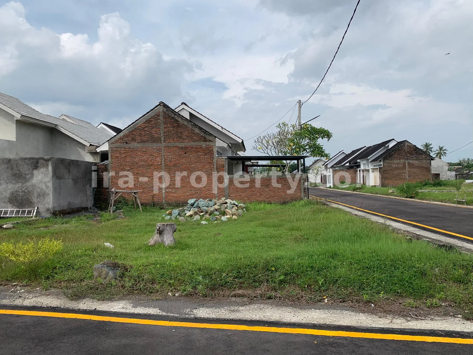 Land Plot for Sale in Batulayar, West Lombok