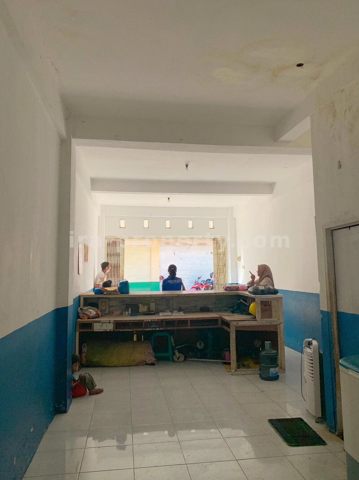 Shophouse for Sale in Gomong, Mataram