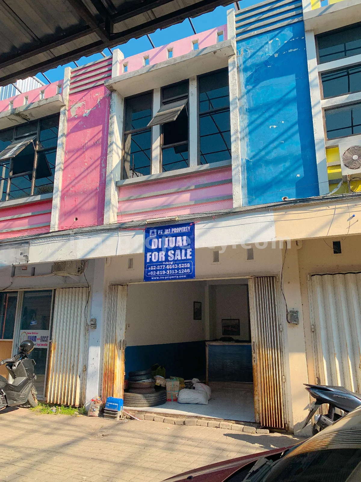 Shophouse for Sale in Gomong, Mataram