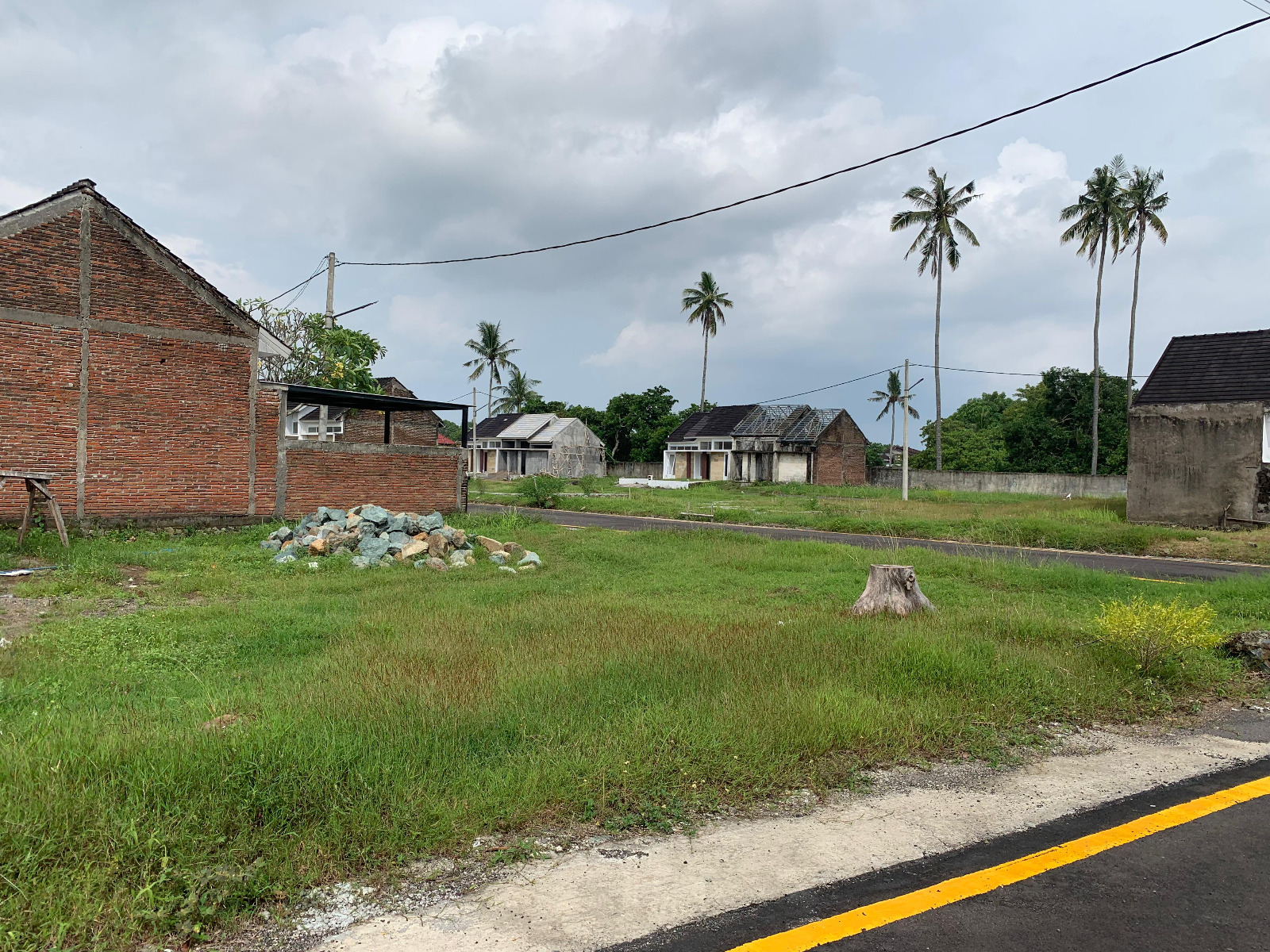 Land Plot for Sale in Batulayar, West Lombok