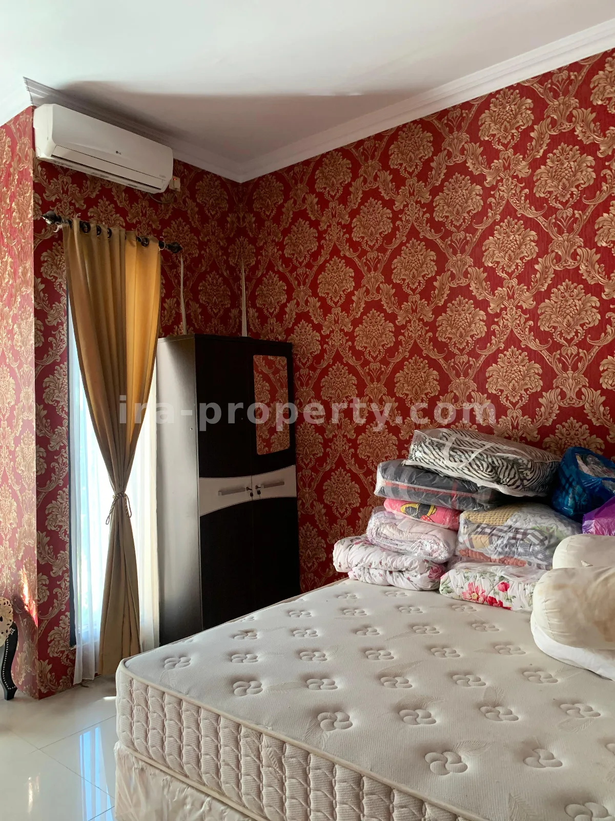 Modern 2-Storey Fully Furnished Home for Sale in Graha Permata Kota, Selagalas
