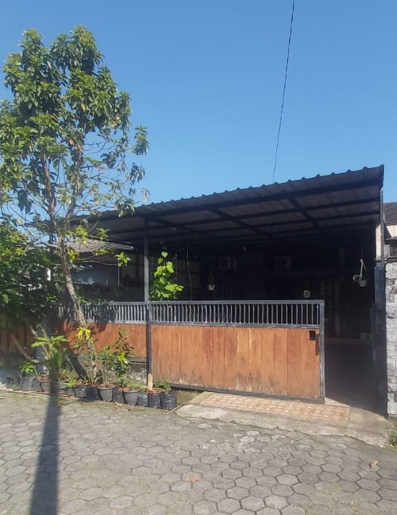 House for Sale in BTN Royal Gunung Sari, West Lombok