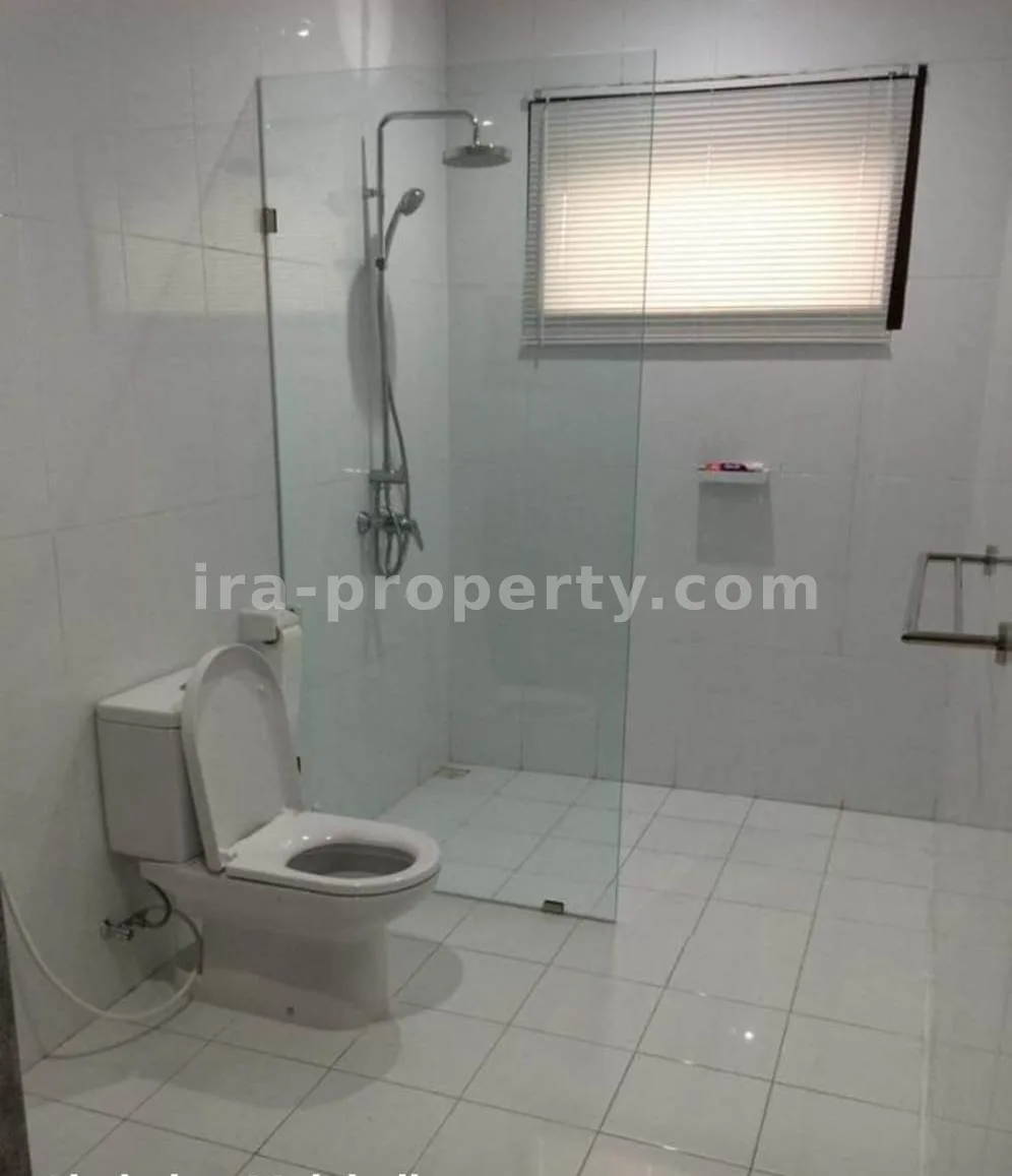 Leasehold Luxury Villa for Sale in Montong, West Lombok