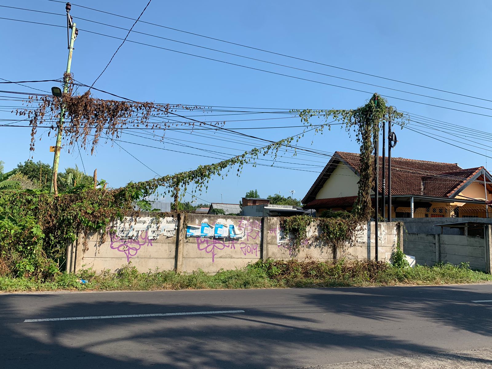 Prime Land on Tourism Road, Montong Batu Layar, West Lombok