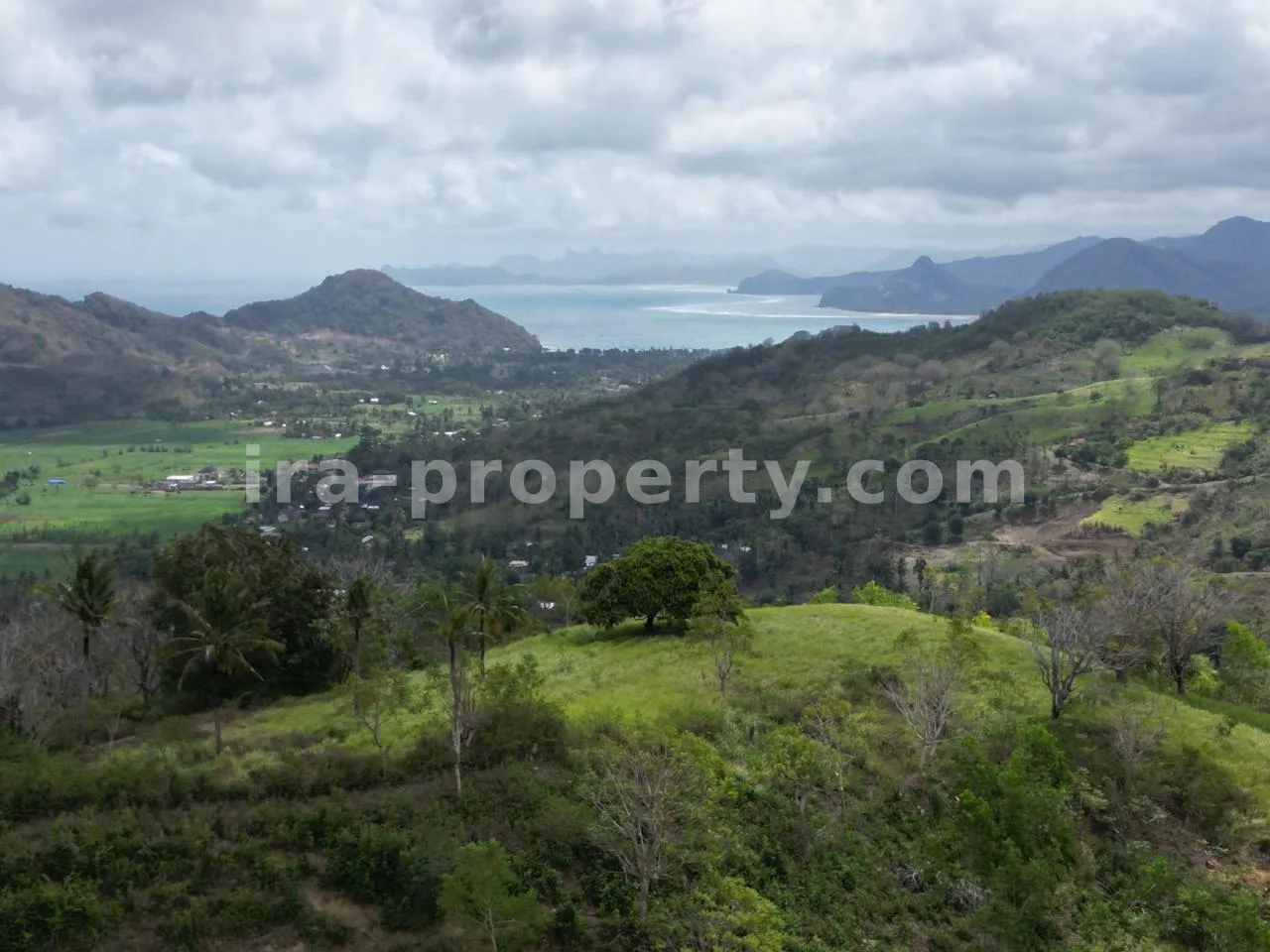 Ocean View Land for Sale in Selong Belanak near Kuta Mandalika