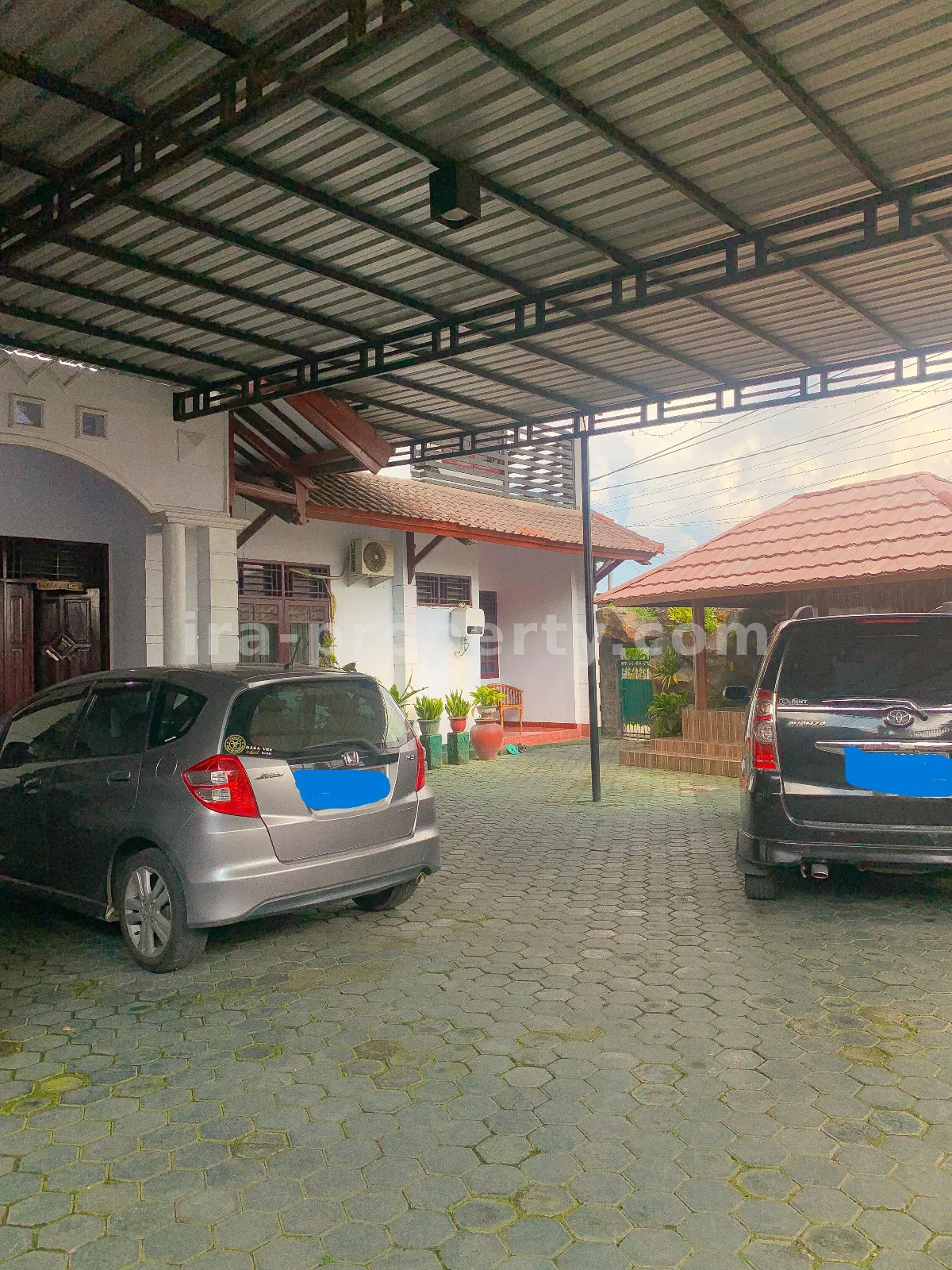 Two-Storey House for Sale on Main City Road – Mataram, Lombok