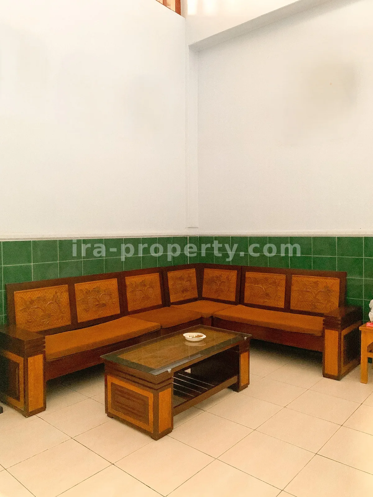 Two-Storey House for Sale on Main City Road – Mataram, Lombok