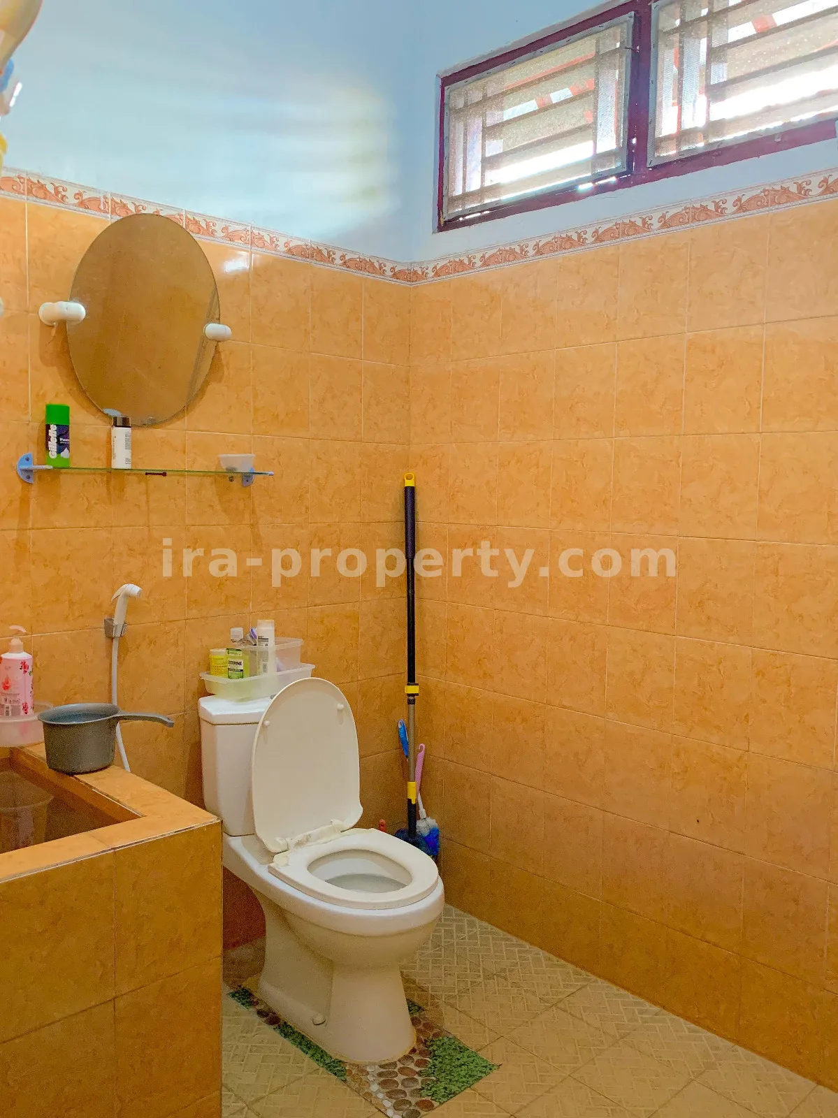 Two-Storey House for Sale on Main City Road – Mataram, Lombok