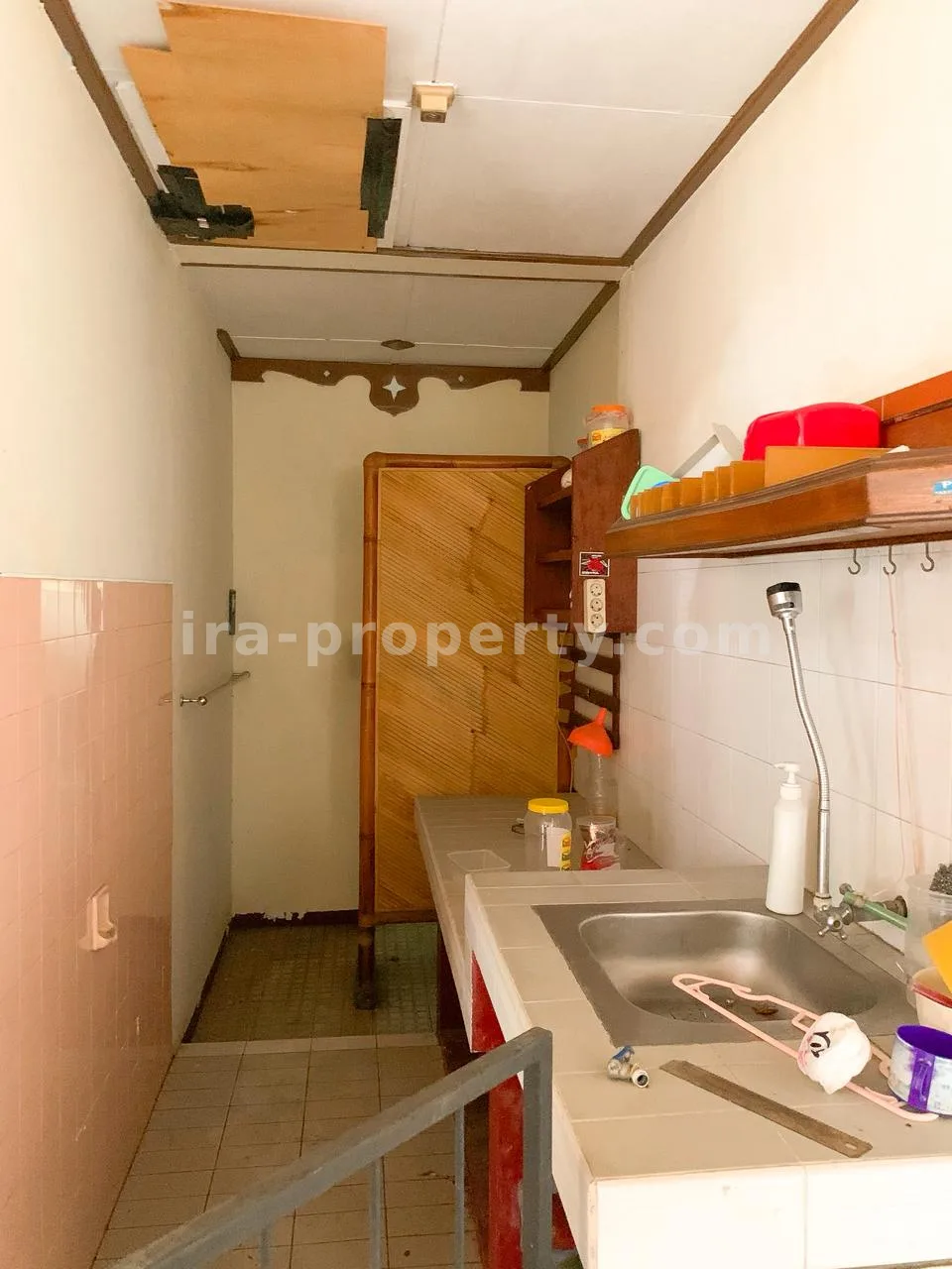 Two-Storey House for Sale in Pagutan – Near Biomedika Hospital