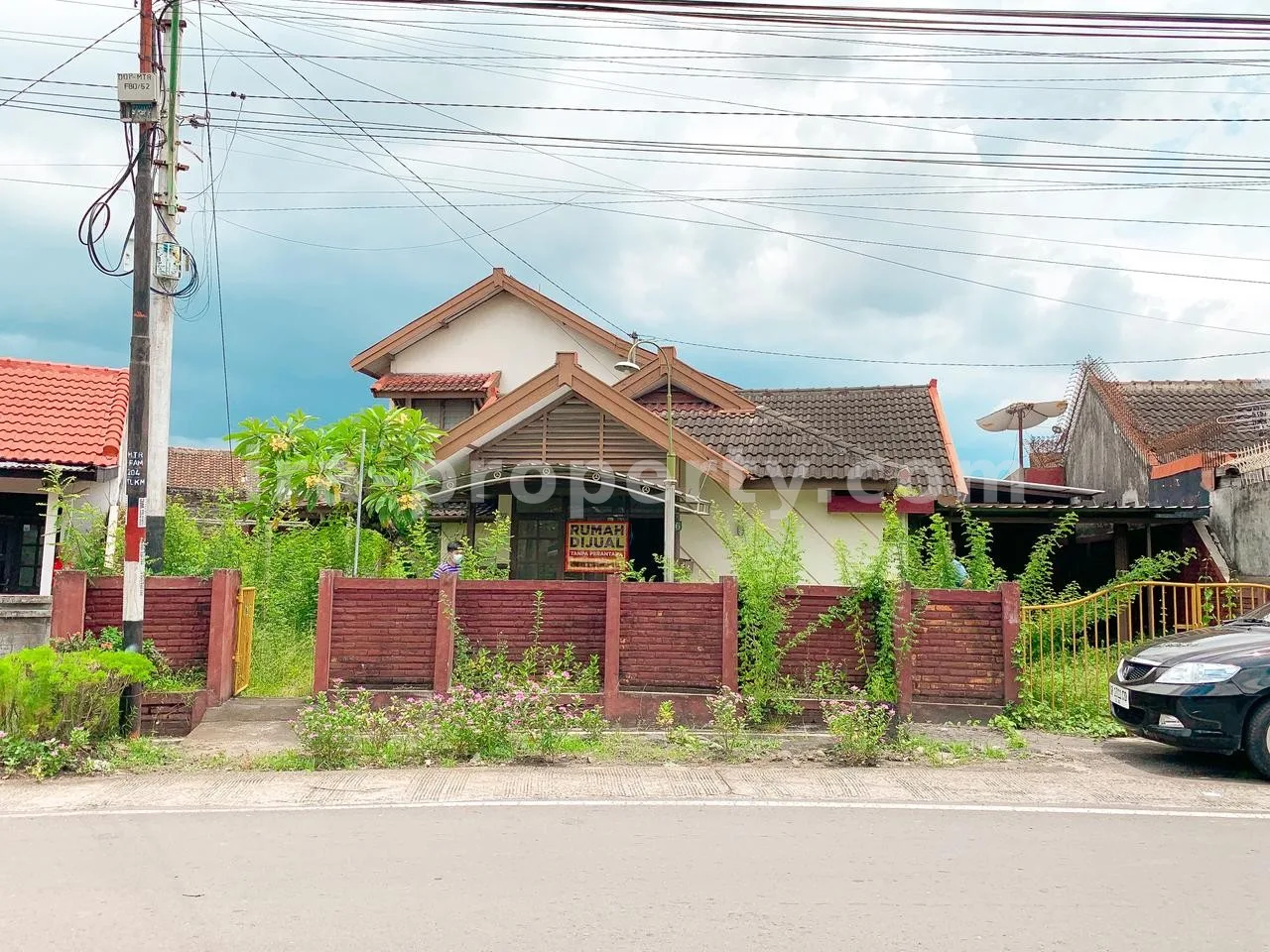Two-Storey House for Sale in Pagutan – Near Biomedika Hospital