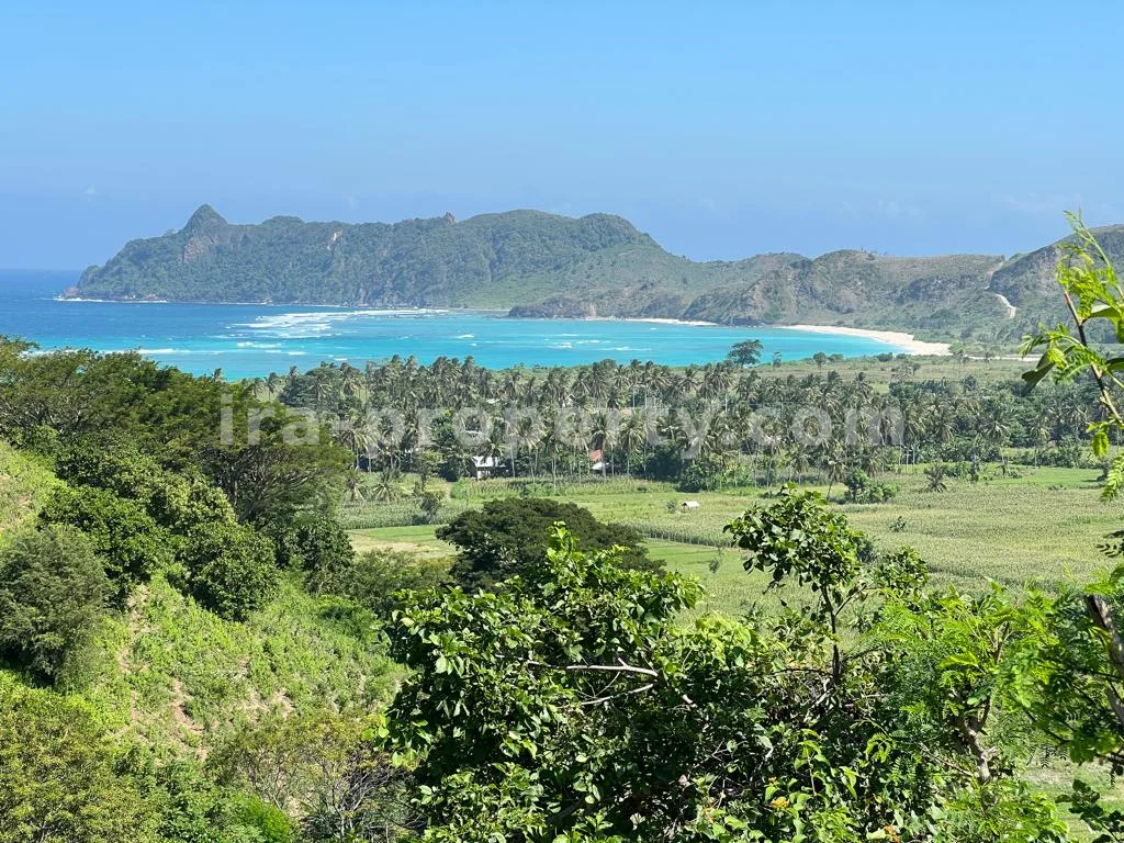 Hillside Land with Stunning Ocean View in Pengantap, Buwun Mas, West Lombok