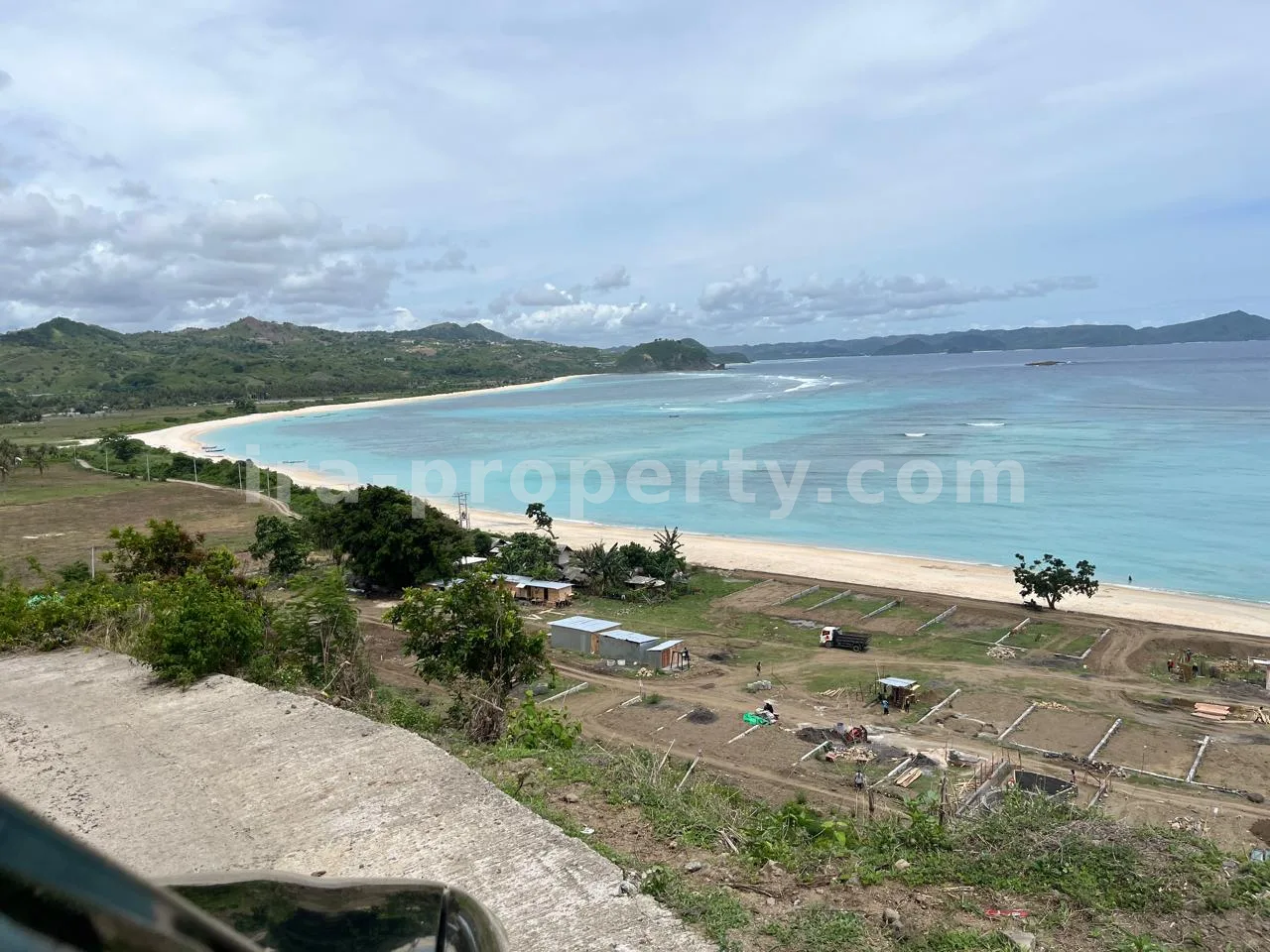 Beachfront Land for Sale in Pengantap, Buwun Mas, West Lombok