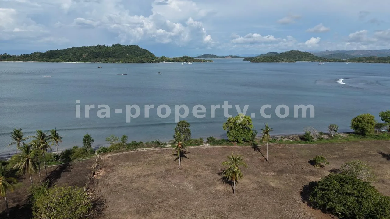 Beachfront Land for Sale in Batu Putih, Sekotong