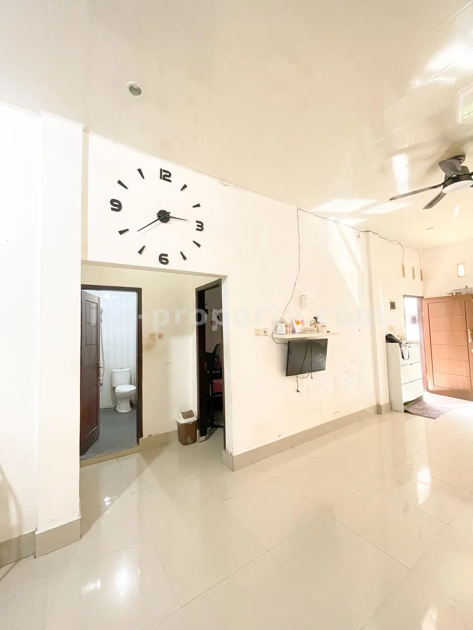 Two-Storey House for Sale in Kekalik, Mataram