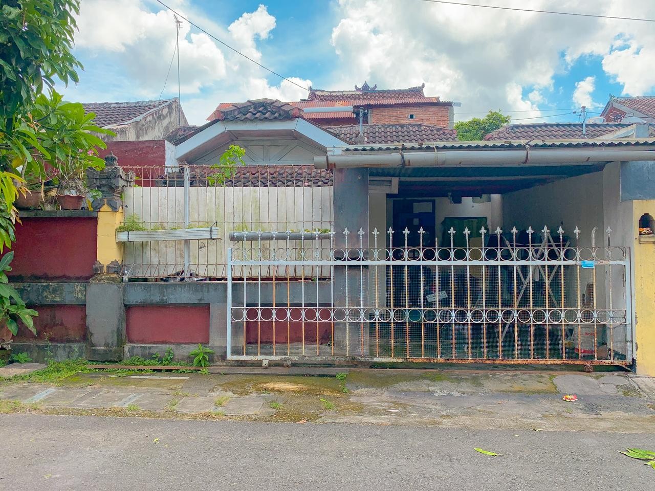 House for Sale in Pagutan Permai Residential Complex – Central Mataram