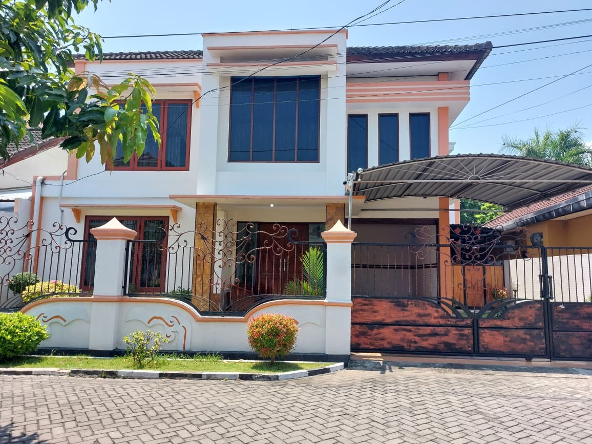 Luxury House for Sale in Panji Tilar Complex, Mataram