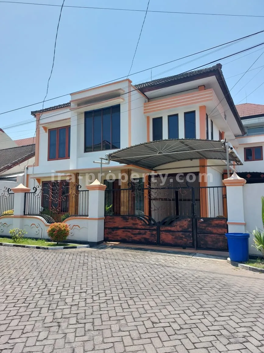 Luxury House for Sale in Panji Tilar Complex, Mataram